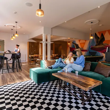 YHA Christchurch-3